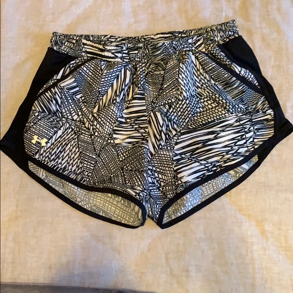 Under Armour running shorts with pockets